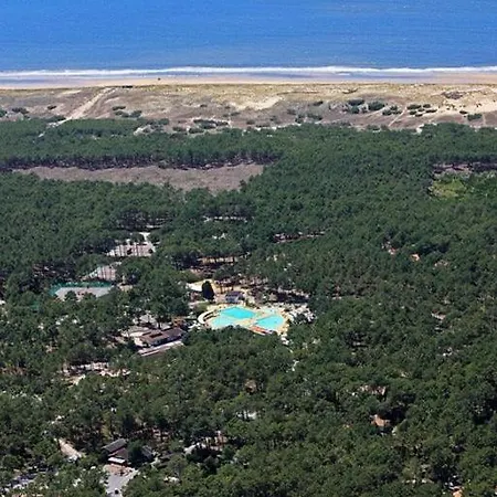 B Naturiste Maeva Dağ evi Le Porge